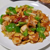 鶏肉のカシューナッツ炒め(腰果鶏丁)